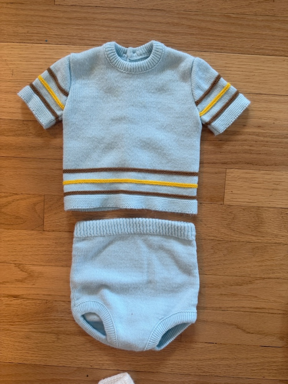 Vintage Light Blue Two-Piece Knit Set with Yellow & Brown Stripes